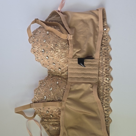 Windsor Daring Embellished Beige Beaded Bra Corset Bustier Crop Top Bling Sz M - Picture 8 of 11